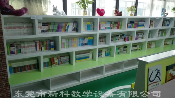 <a href='http://m.wlsfjx.cn/chanpin/110-1.html' target='1' style='font-size:18px; font-weight:bold; color:#000000;'>圖書閱覽室</a>4